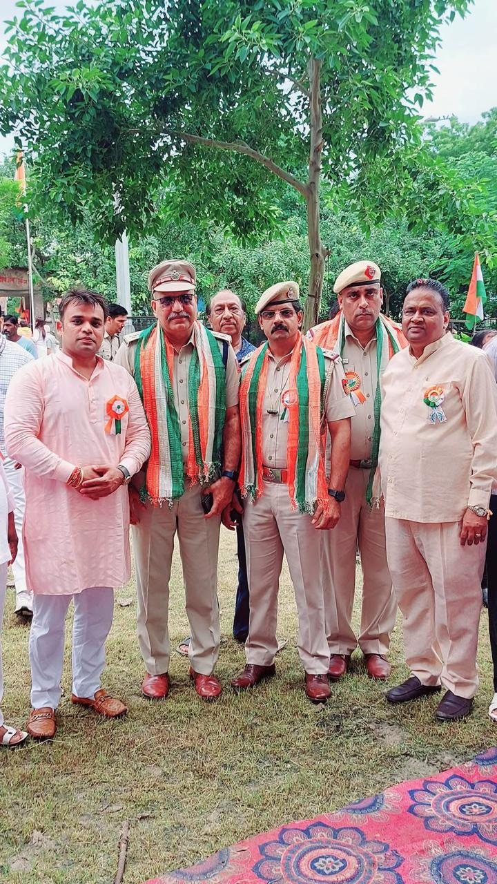Standing With Delhi Police